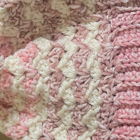 Handmade toque - Picture 3 of 3